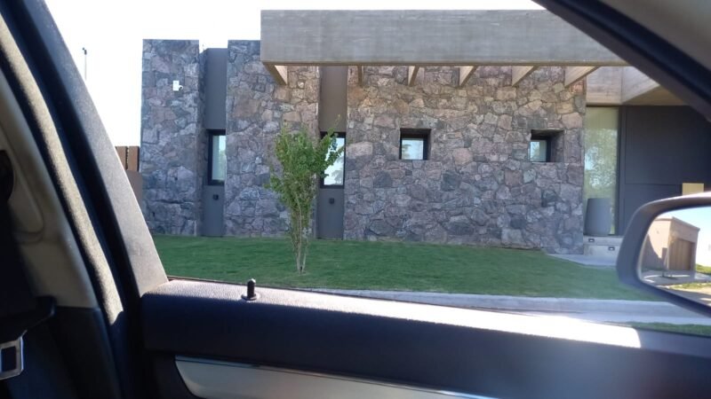 bf8130de-6998-42ca-a80d-7dce5af8d616