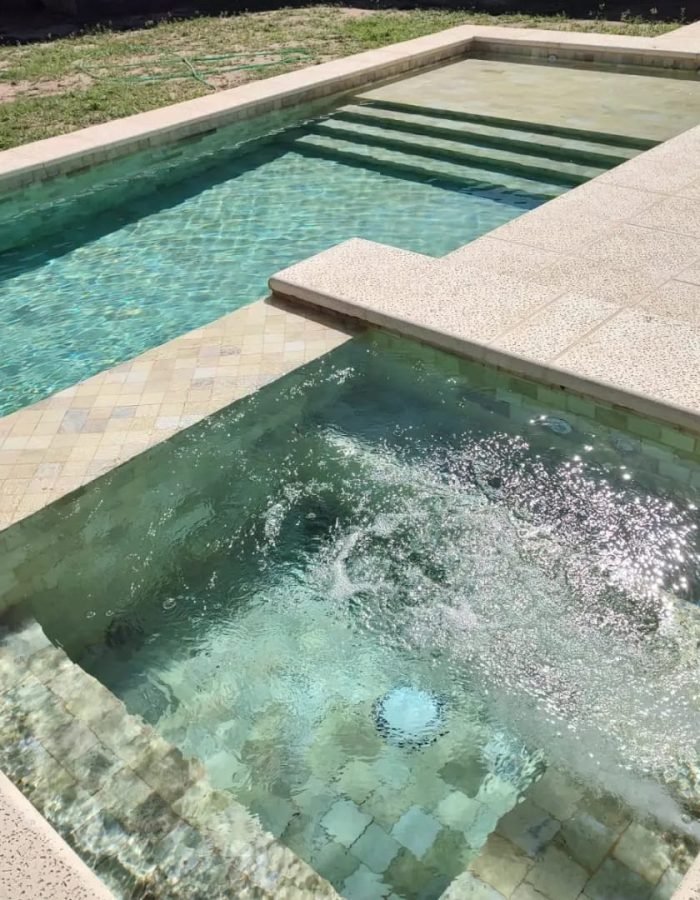 WhatsApp Image 2025-10-13 at 19.43.00 (1)