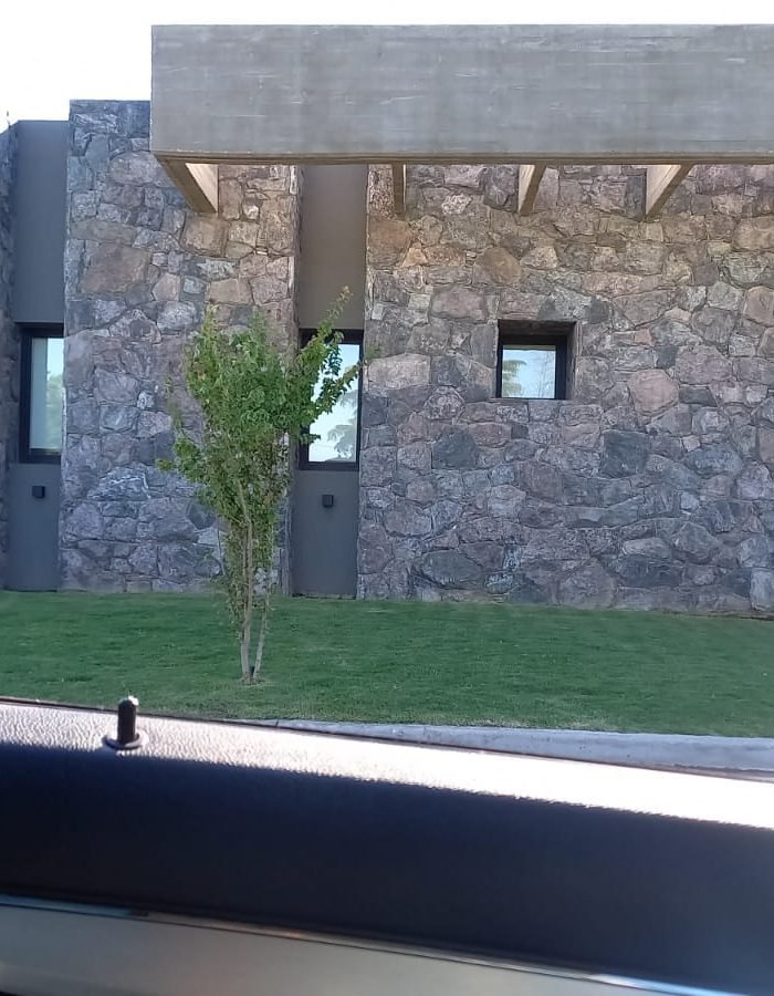 bf8130de-6998-42ca-a80d-7dce5af8d616